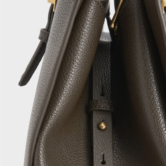 Charles and Keith XL tote bag light moss green NWOT - Picture 5 of 11